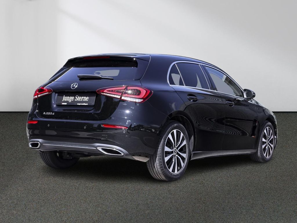 Mercedes-Benz A 200 2022 г. Чёрный, пробег 36267 км