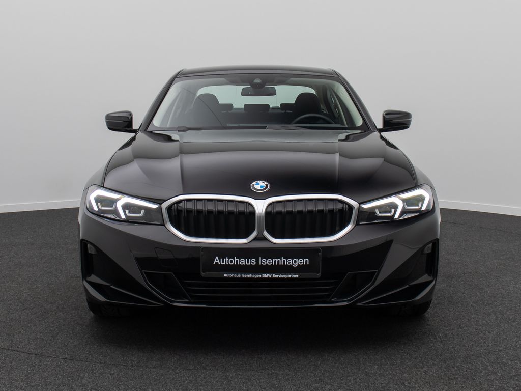 BMW 318 2024 г. Чёрный, пробег 45004 км