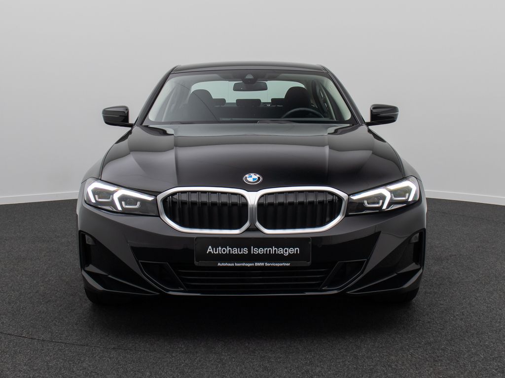 BMW 318 2024 г. Чёрный, пробег 46059 км