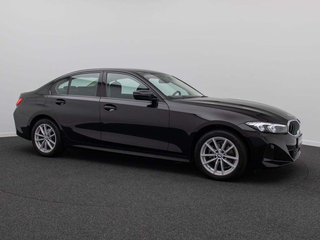 BMW 318 2024 г. Чёрный, пробег 46059 км