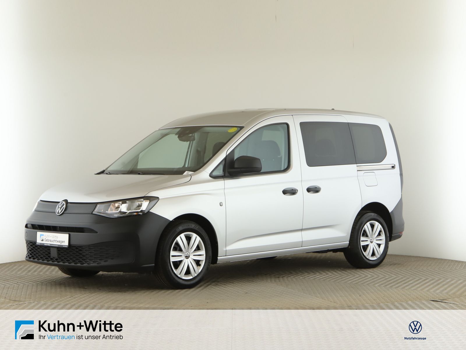 Volkswagen Caddy 2023 г. Серебристый, пробег 34150 км