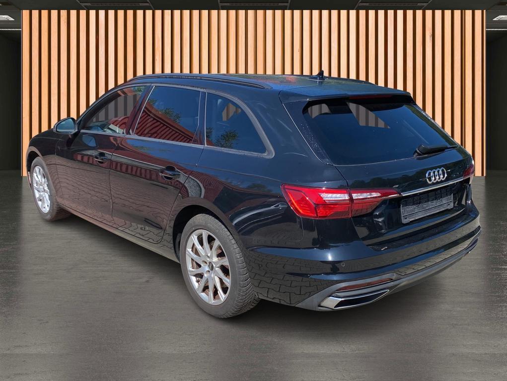 Audi A4 2022 г. Чёрный, пробег 49800 км
