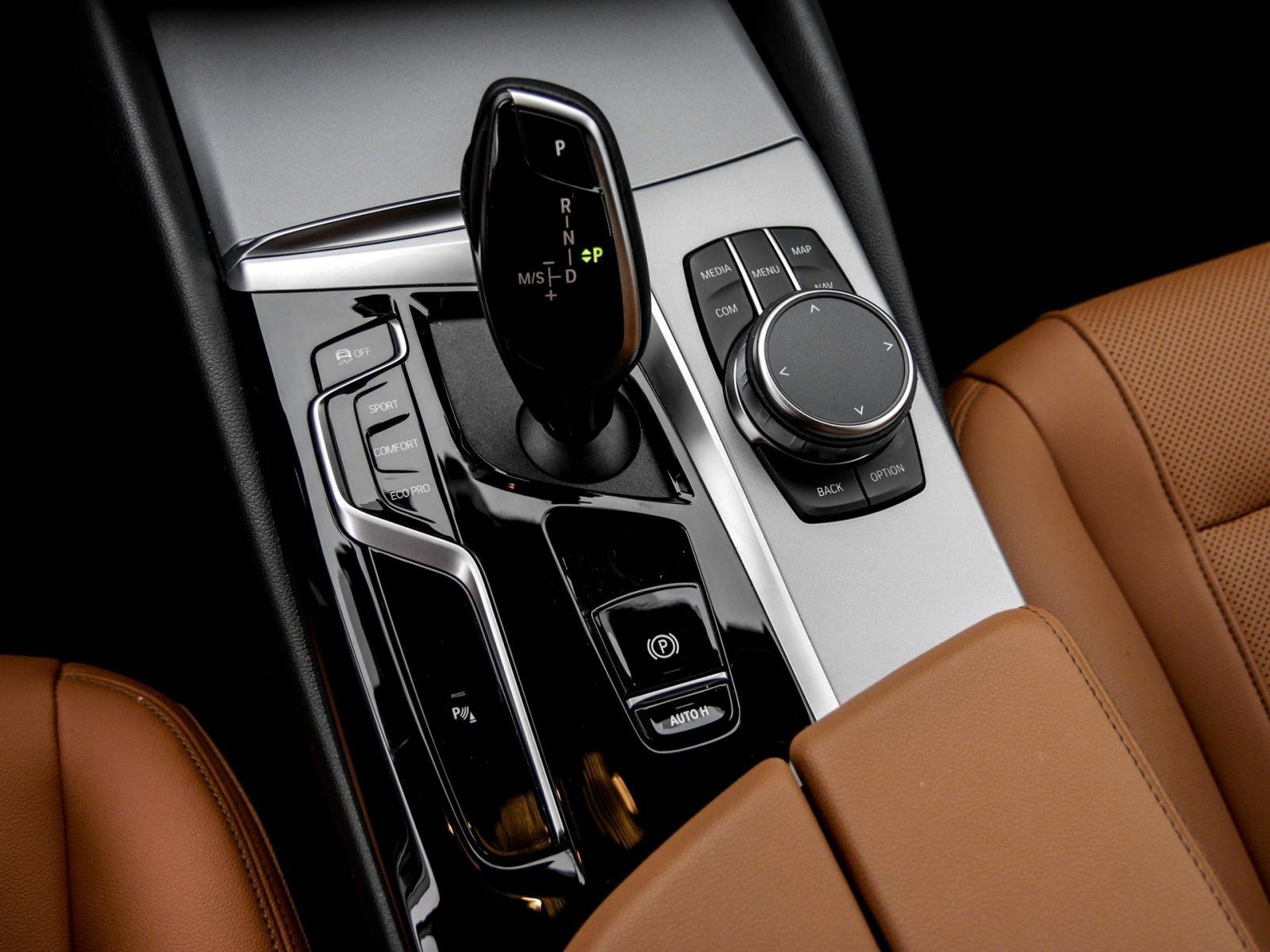 BMW 530 2023 г. Чёрный, пробег 58077 км