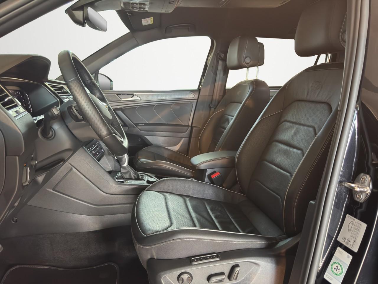 Volkswagen TIGUAN ALLSPACE 2023 г. Чёрный, пробег 33630 км