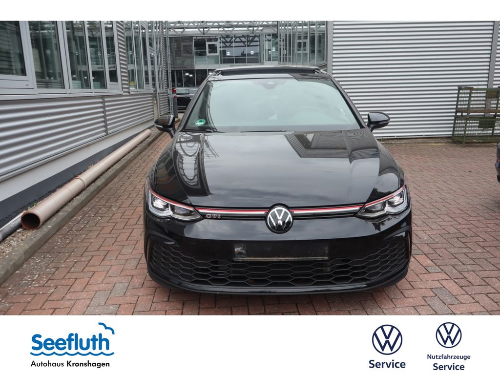 Volkswagen Golf 2024 г. Чёрный, пробег 45400 км