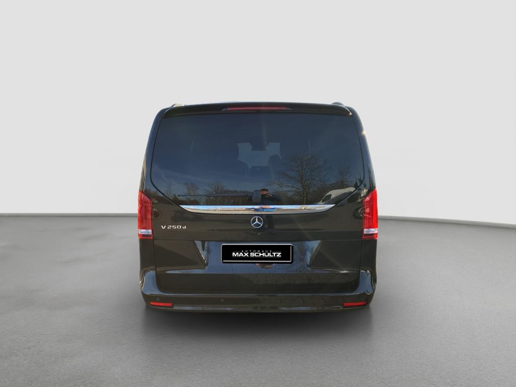Mercedes-Benz V 250 2021 г. Чёрный, пробег 28972 км
