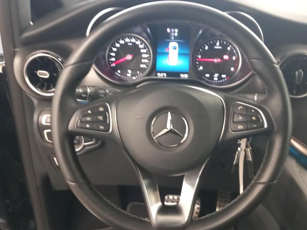 Mercedes-Benz V 300 2023 г. Серый, пробег 22280 км