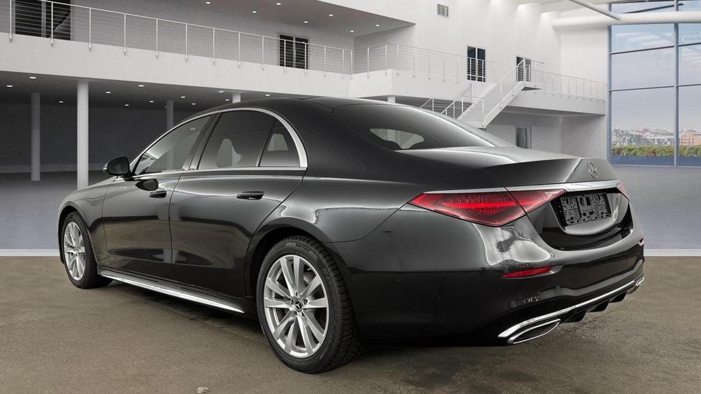 Mercedes-Benz S 350 2023 г. Серый, пробег 56776 км