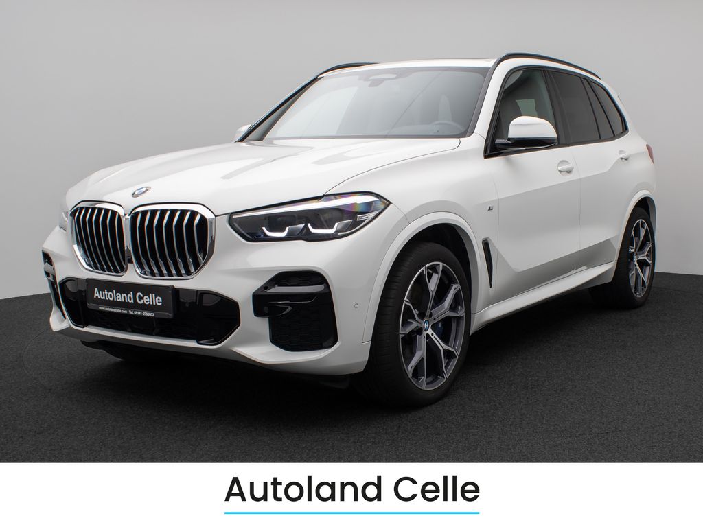 BMW X5 2022 г. Белый, пробег 42734 км