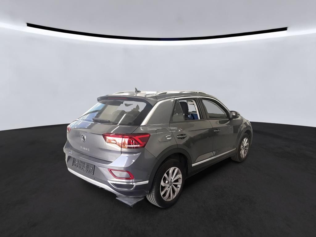 Volkswagen T-Roc 2023 г. Серый, пробег 30600 км