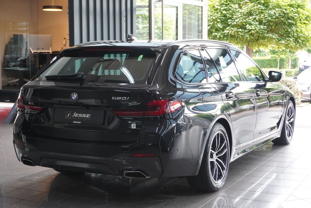 BMW 520 2023 г. Чёрный, пробег 60000 км