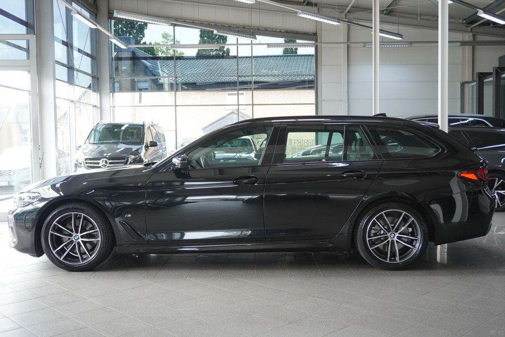 BMW 520 2023 г. Чёрный, пробег 60000 км