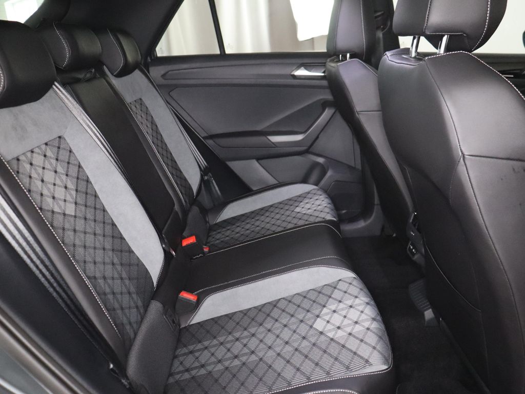 Volkswagen T-Roc 2022 г. Серый, пробег 30824 км