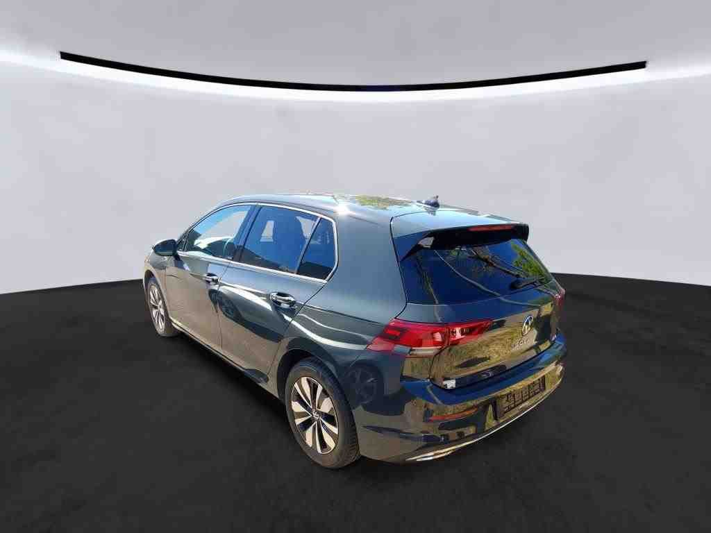 Volkswagen Golf 2024 г. Серый, пробег 19780 км
