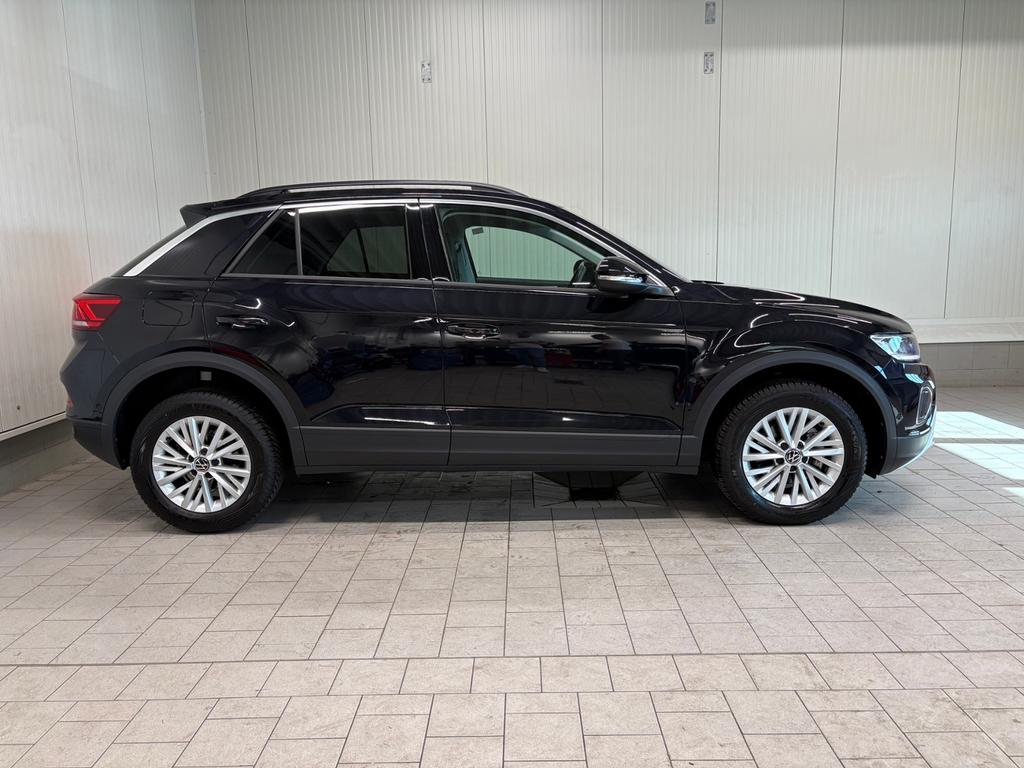 Volkswagen T-Roc 2022 г. Чёрный, пробег 13500 км