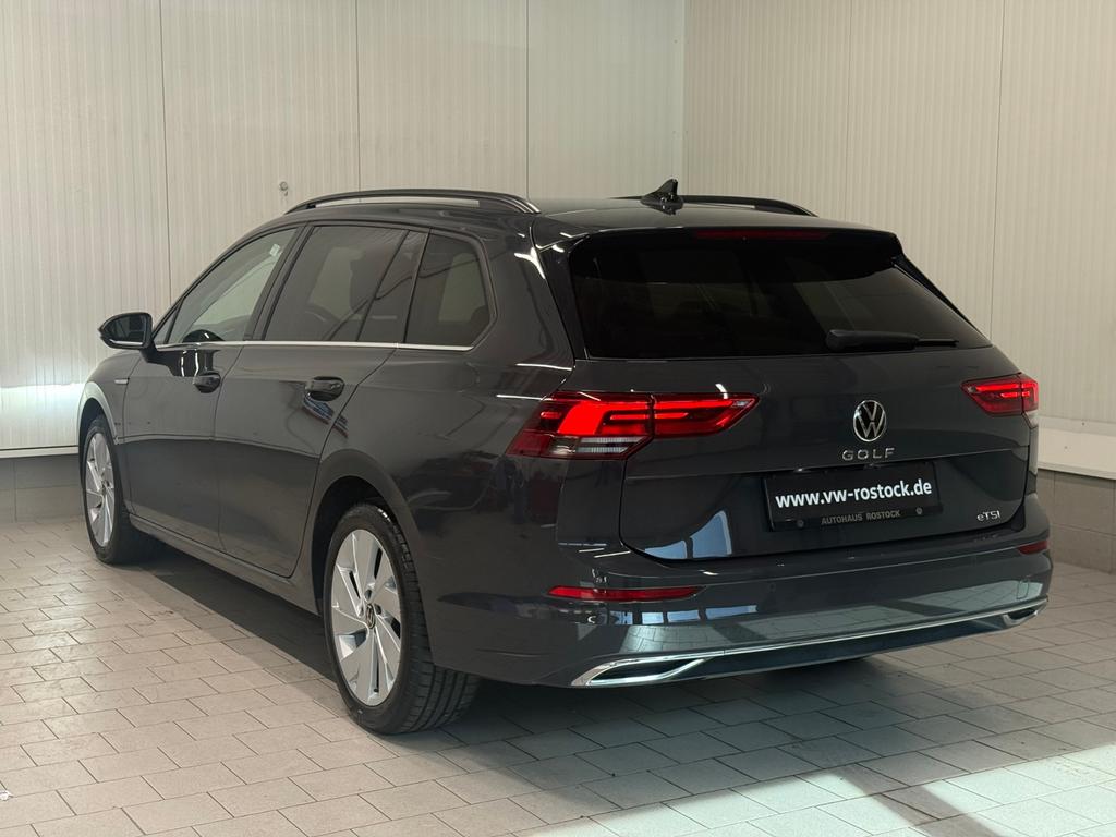Volkswagen Golf 2023 г. Серый, пробег 54600 км