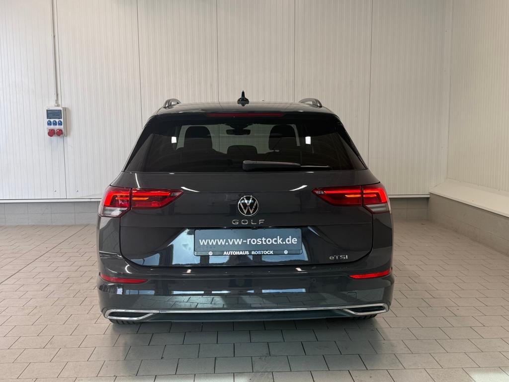 Volkswagen Golf 2023 г. Серый, пробег 54600 км