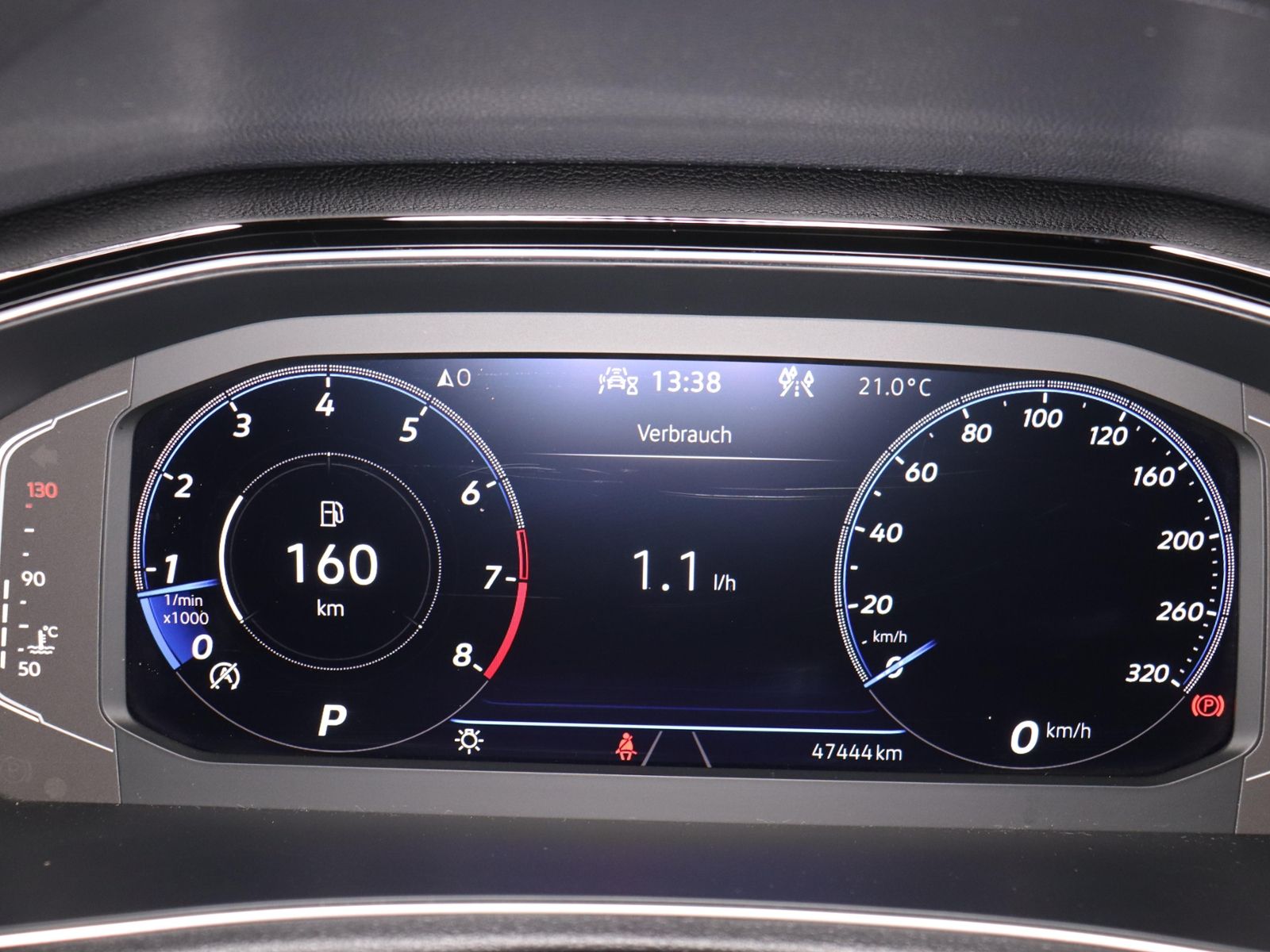 Volkswagen T-Roc 2021 г. Серый, пробег 47609 км