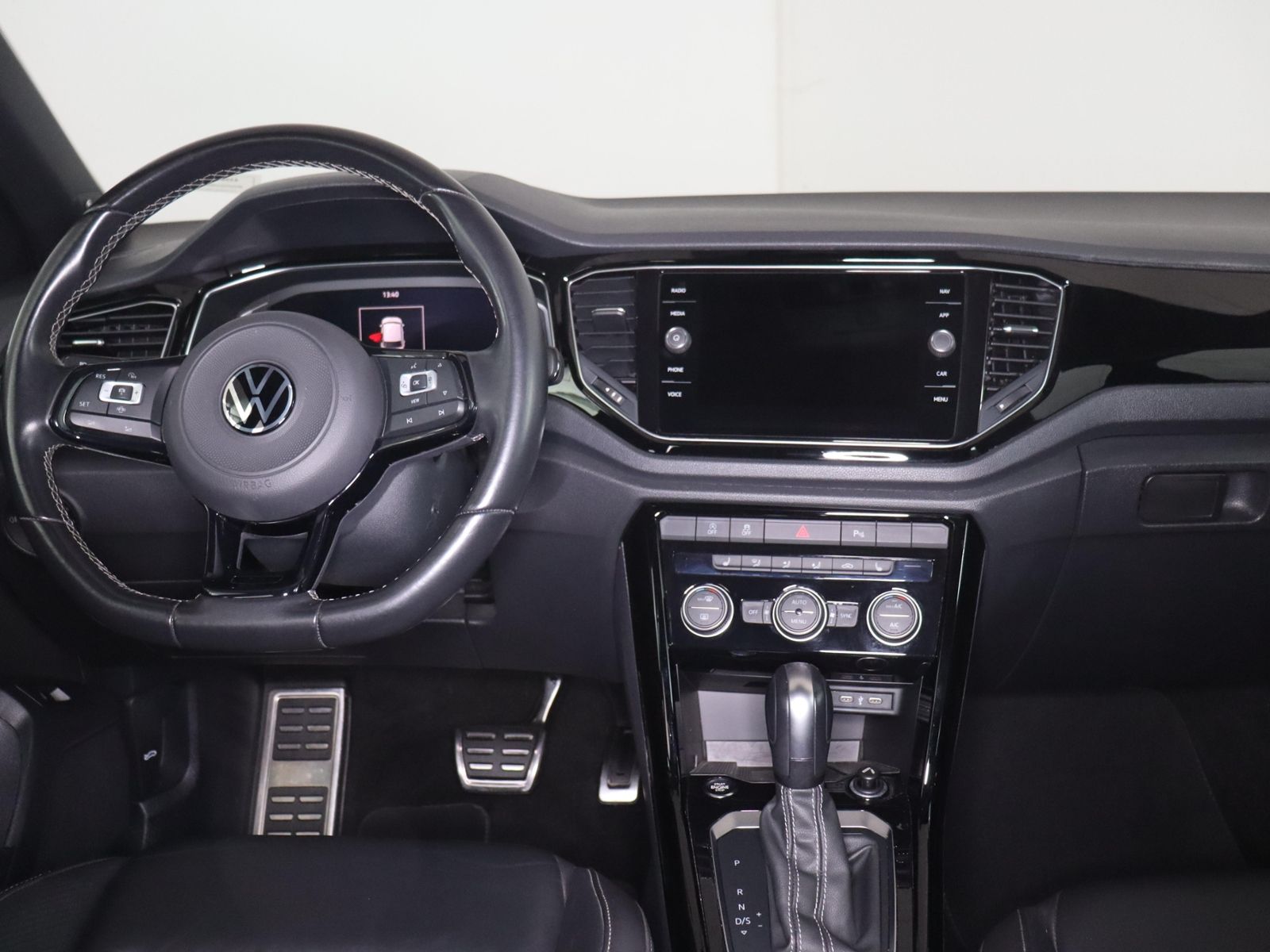 Volkswagen T-Roc 2021 г. Серый, пробег 47609 км