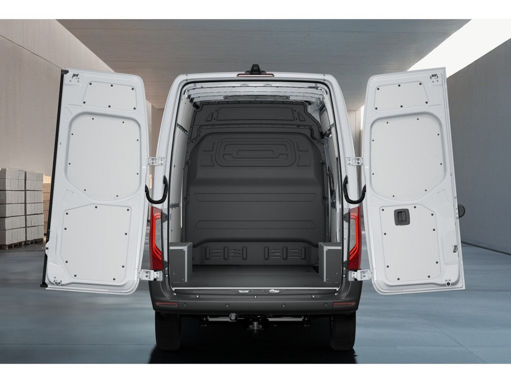 Mercedes-Benz SPRINTER 2025 г. Белый, пробег 11859 км