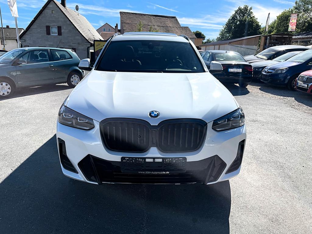BMW X3 2023 г. Белый, пробег 33000 км