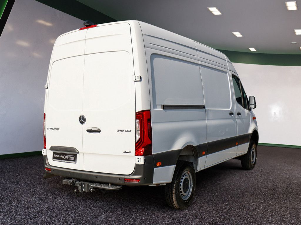 Mercedes-Benz SPRINTER 2025 г. Белый, пробег 14433 км