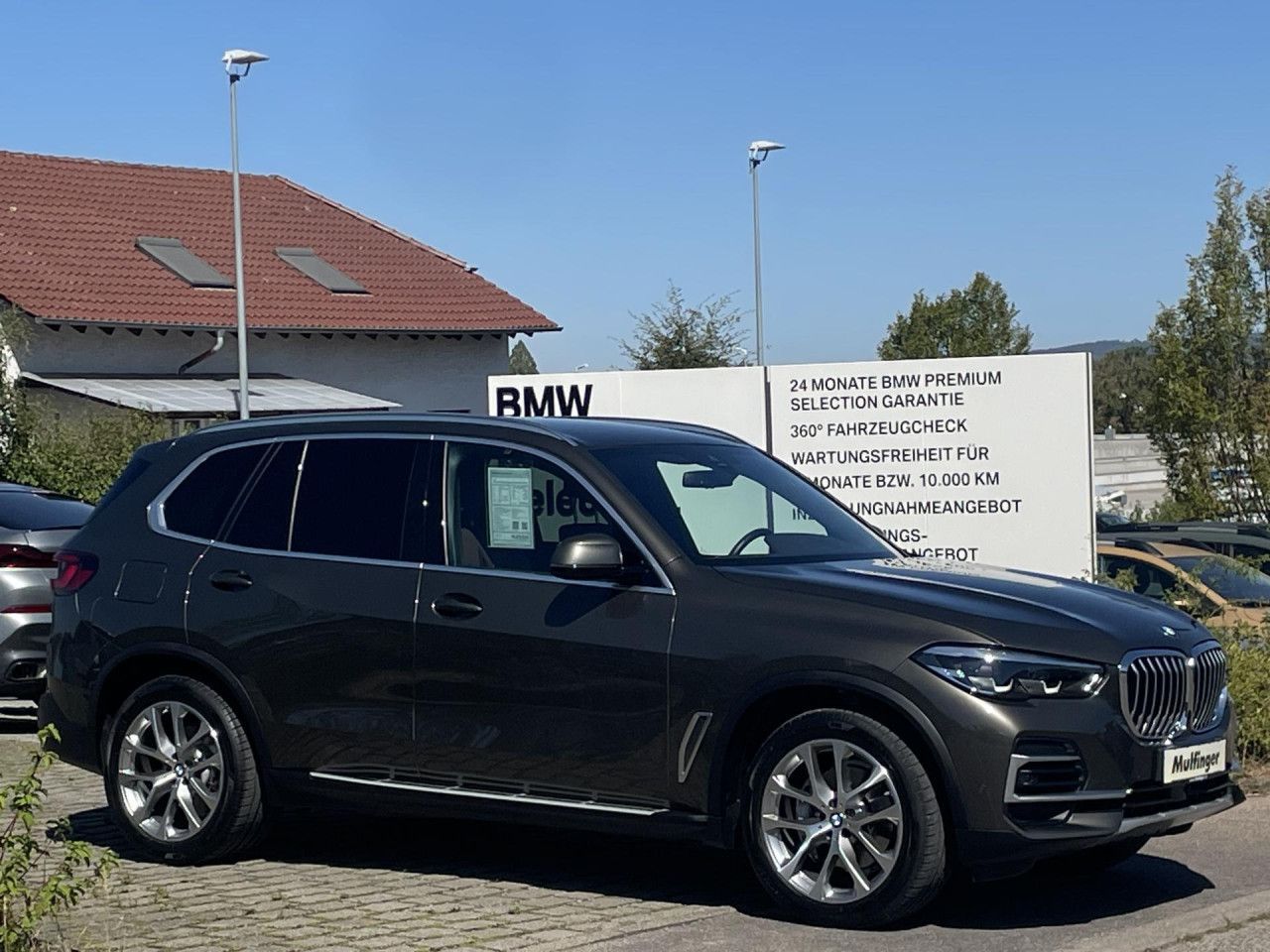 BMW X5 2023 г. Серый, пробег 49767 км