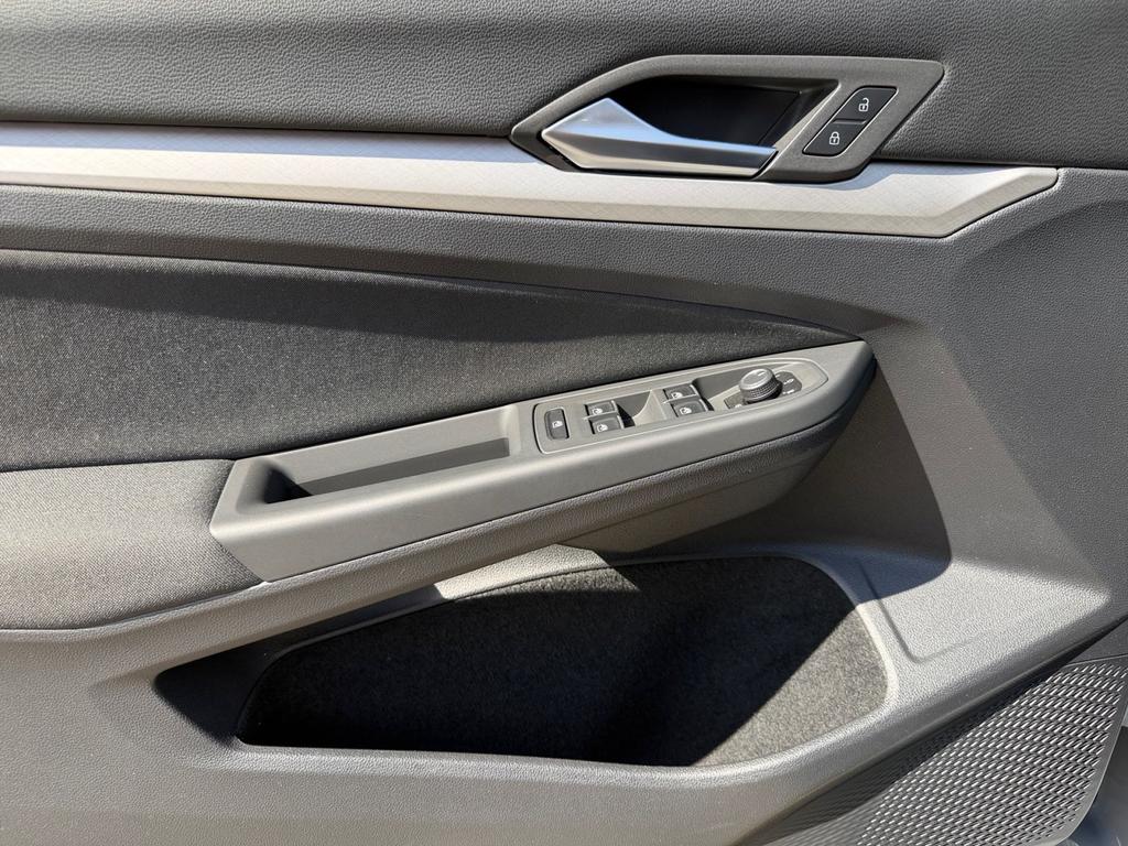 Volkswagen Golf 2022 г. Серый, пробег 56136 км
