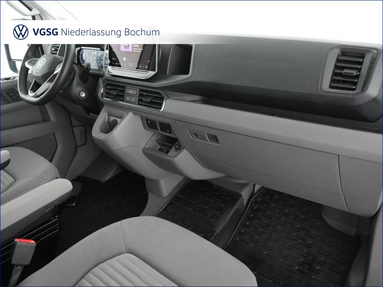 Volkswagen 8 series 2026 г. Белый, пробег 10489 км