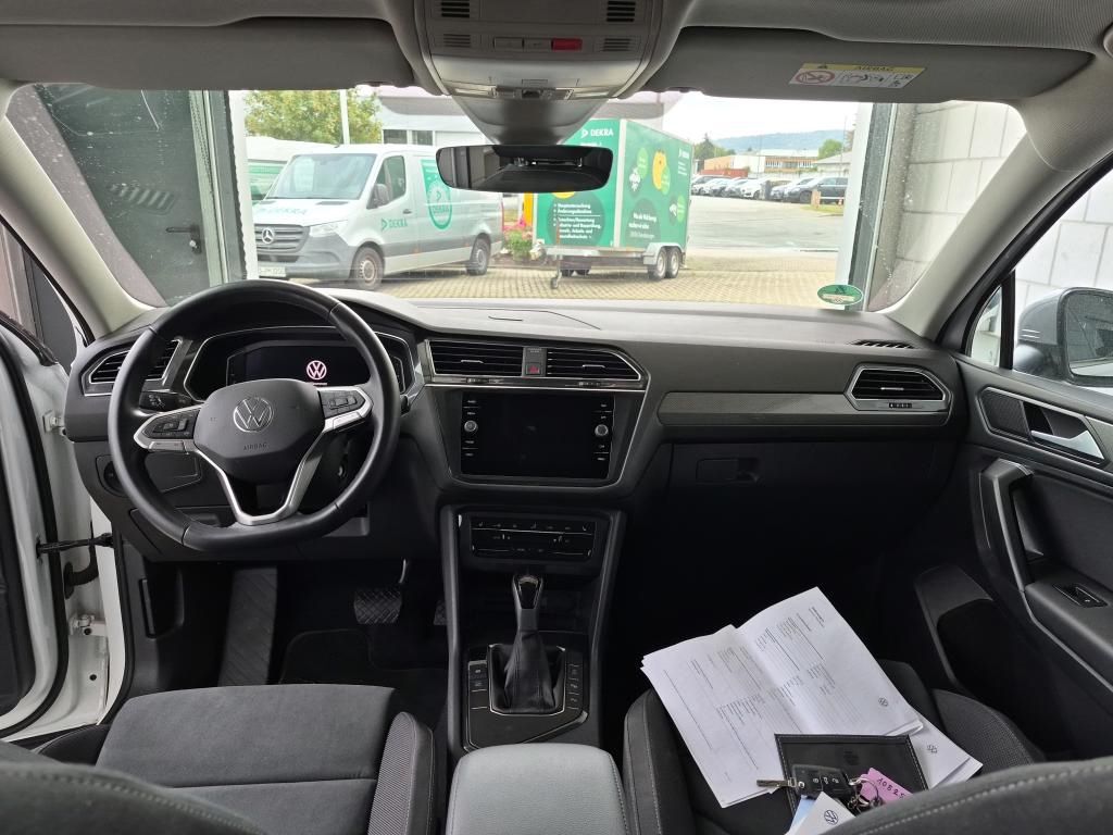 Volkswagen TIGUAN ALLSPACE 2022 г. Белый, пробег 44600 км