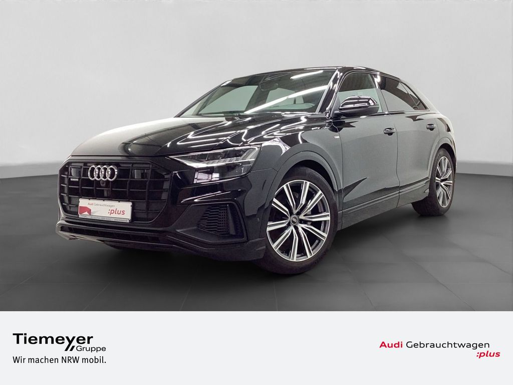 Audi Q8 2023 г. Чёрный, пробег 54651 км