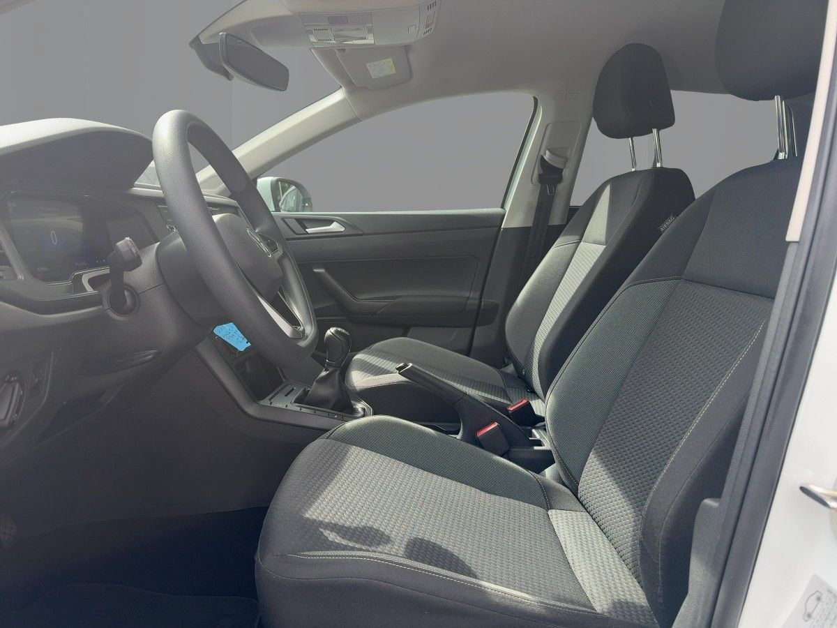 Volkswagen Taigo 2022 г. Белый, пробег 53994 км