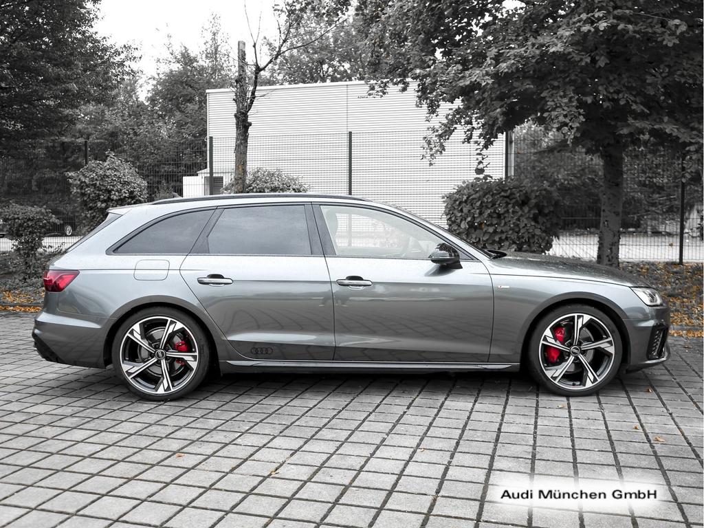 Audi A4 2023 г. Серый, пробег 47305 км