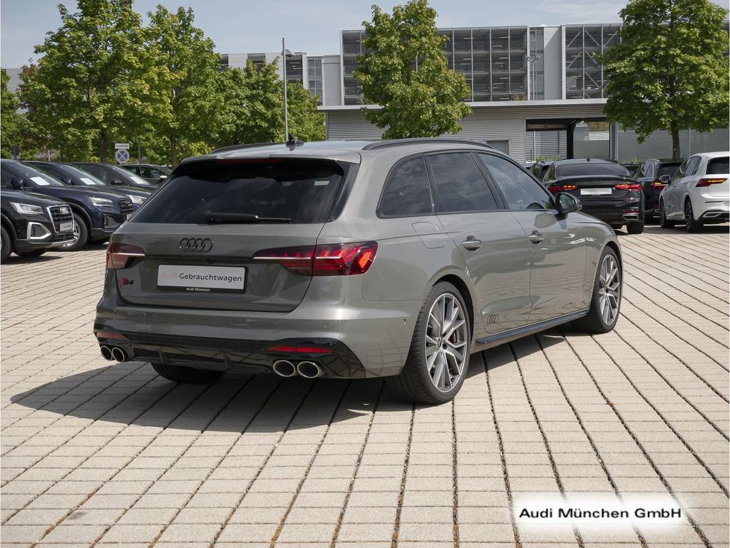 Audi S4 2024 г. Золотистый, пробег 37322 км
