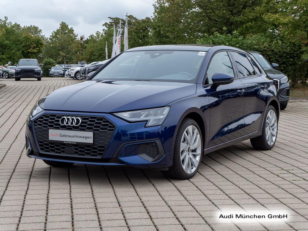 Audi A3 2024 г. Синий, пробег 28066 км