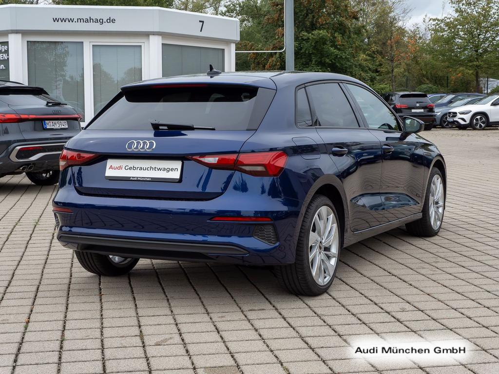 Audi A3 2024 г. Синий, пробег 28066 км