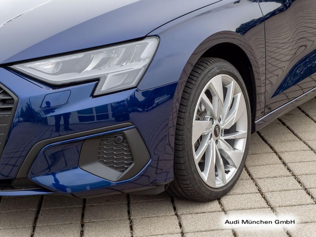Audi A3 2024 г. Синий, пробег 28066 км