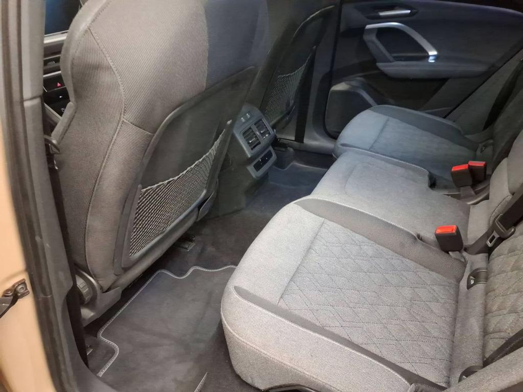Audi Q5 2025 г. Золотистый, пробег 9037 км