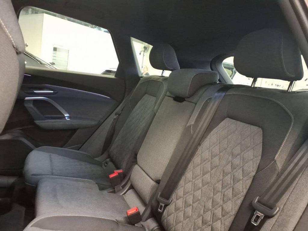 Audi Q5 2025 г. Золотистый, пробег 9037 км