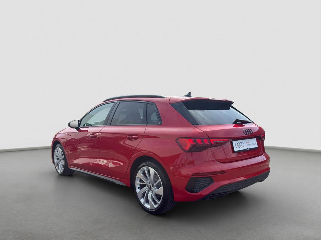 Audi A3 2022 г. Красный, пробег 47600 км