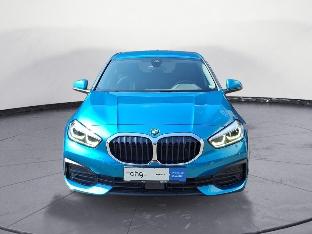 BMW 118 2022 г. Синий, пробег 43289 км