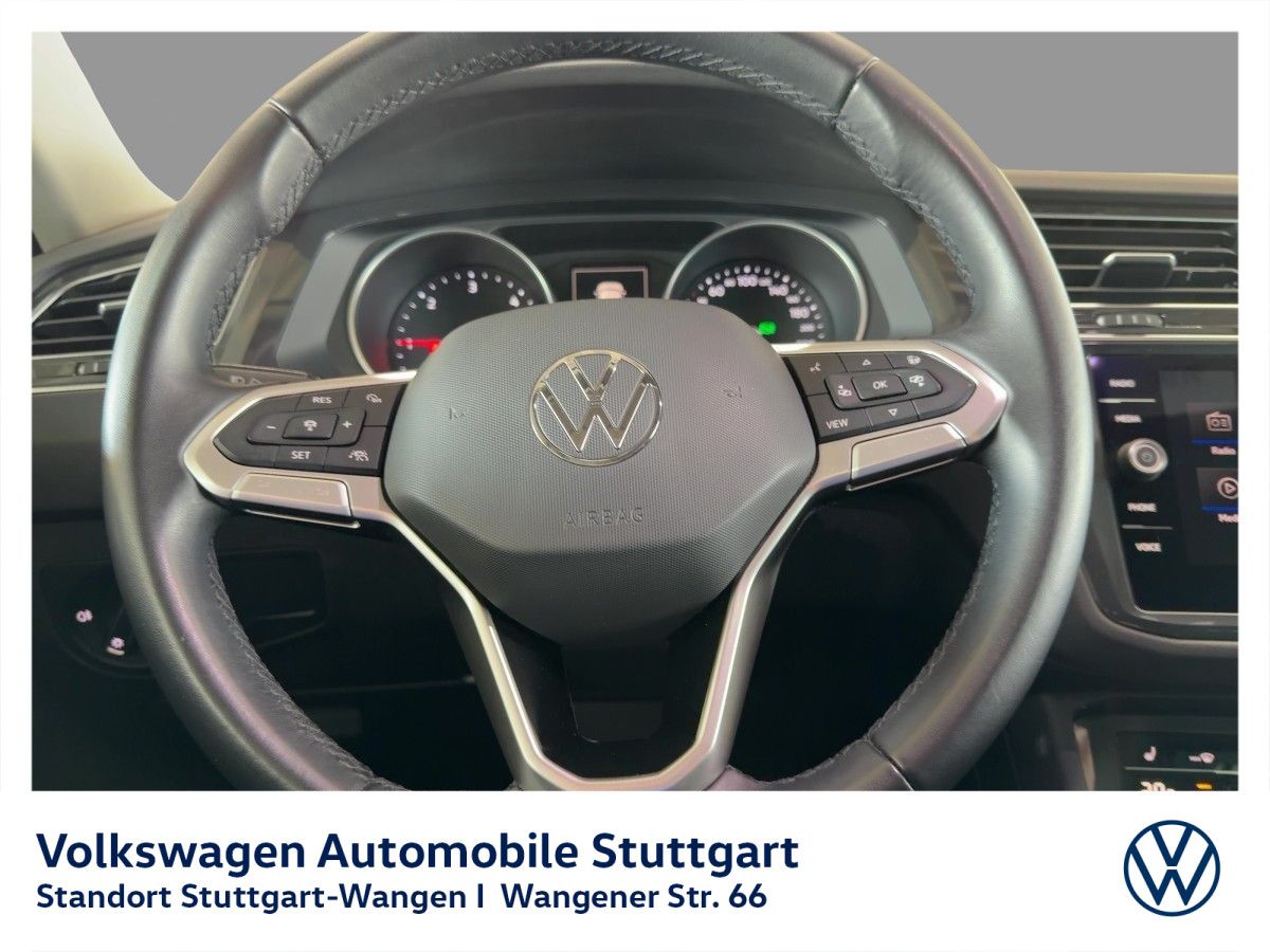 Volkswagen Tiguan 2022 г. Белый, пробег 39836 км