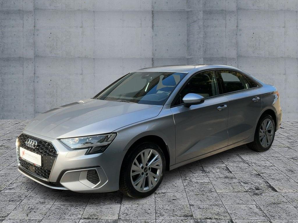 Audi A3 2022 г. Серебристый, пробег 46995 км