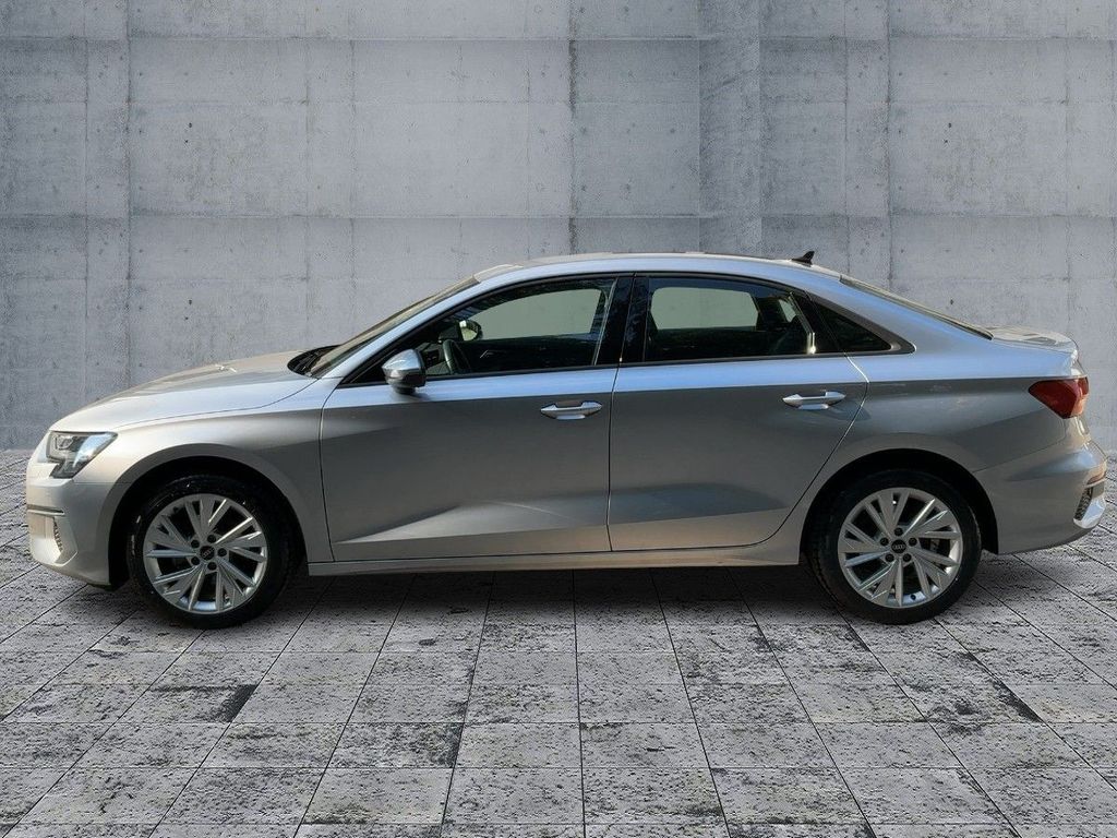 Audi A3 2022 г. Серебристый, пробег 46995 км