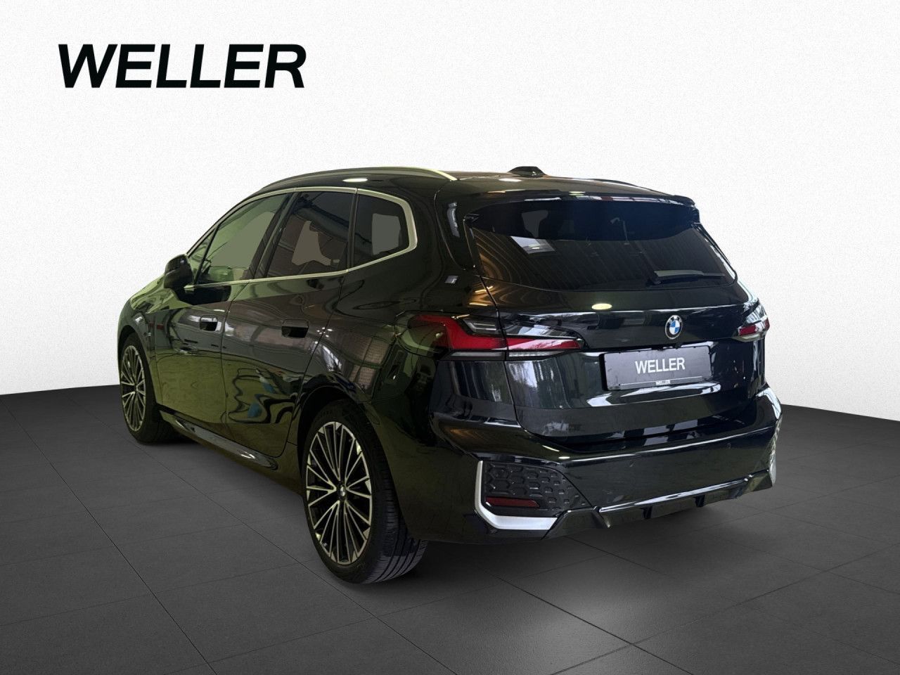 BMW 223 ACTIVE TOURER 2023 г. Чёрный, пробег 24980 км