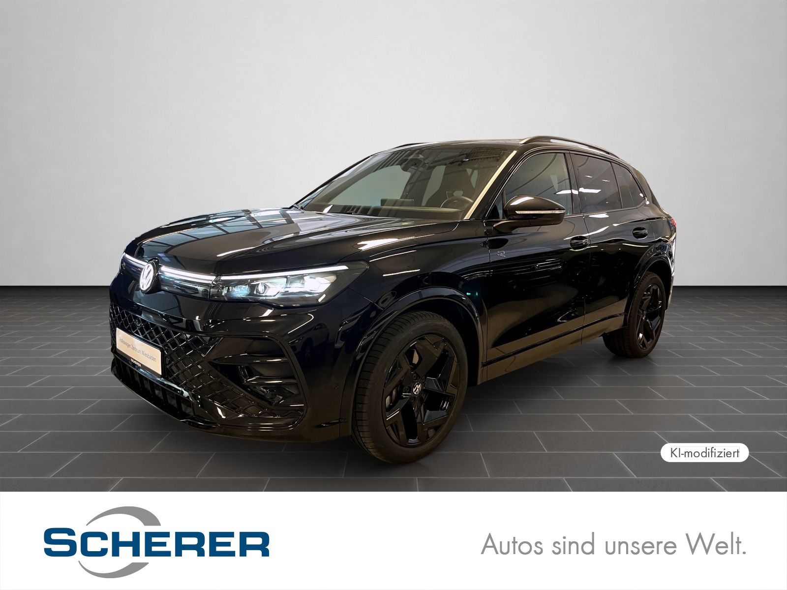 Volkswagen Tiguan 2026 г. Чёрный, пробег 28347 км