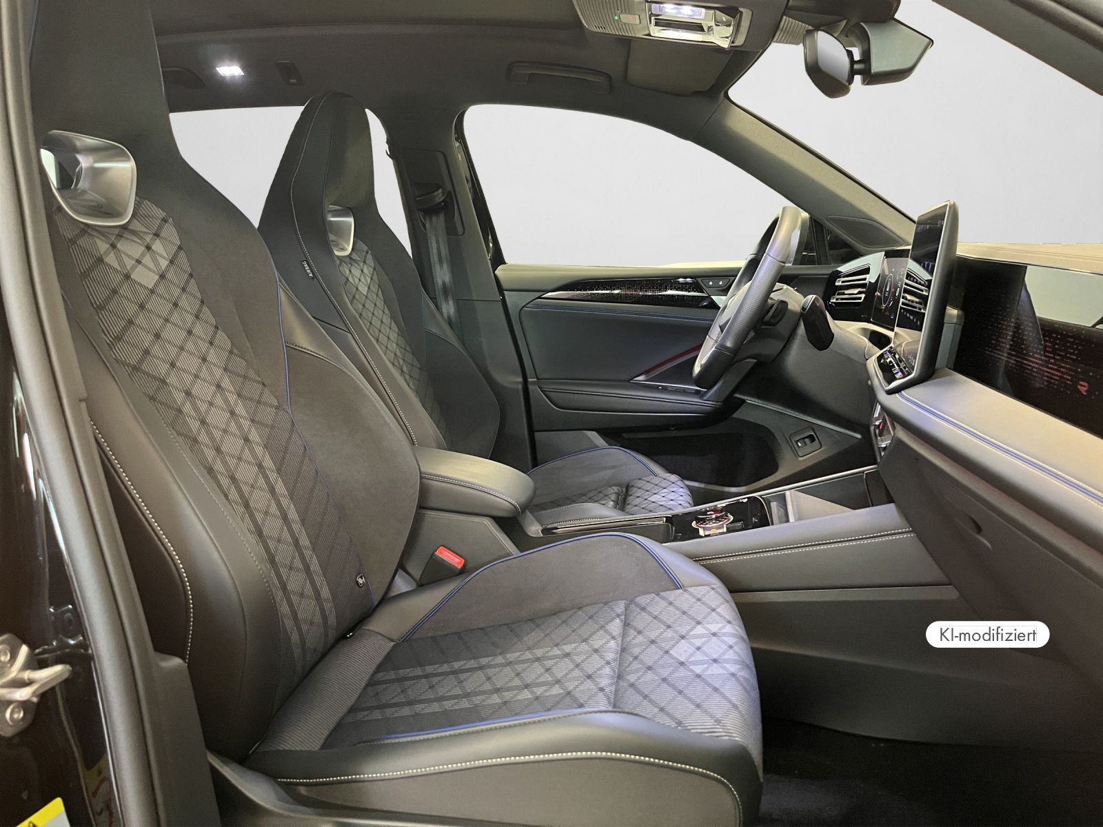 Volkswagen Tiguan 2026 г. Чёрный, пробег 28347 км