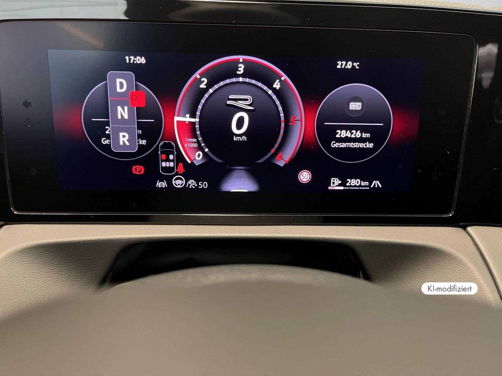 Volkswagen Tiguan 2026 г. Чёрный, пробег 28347 км