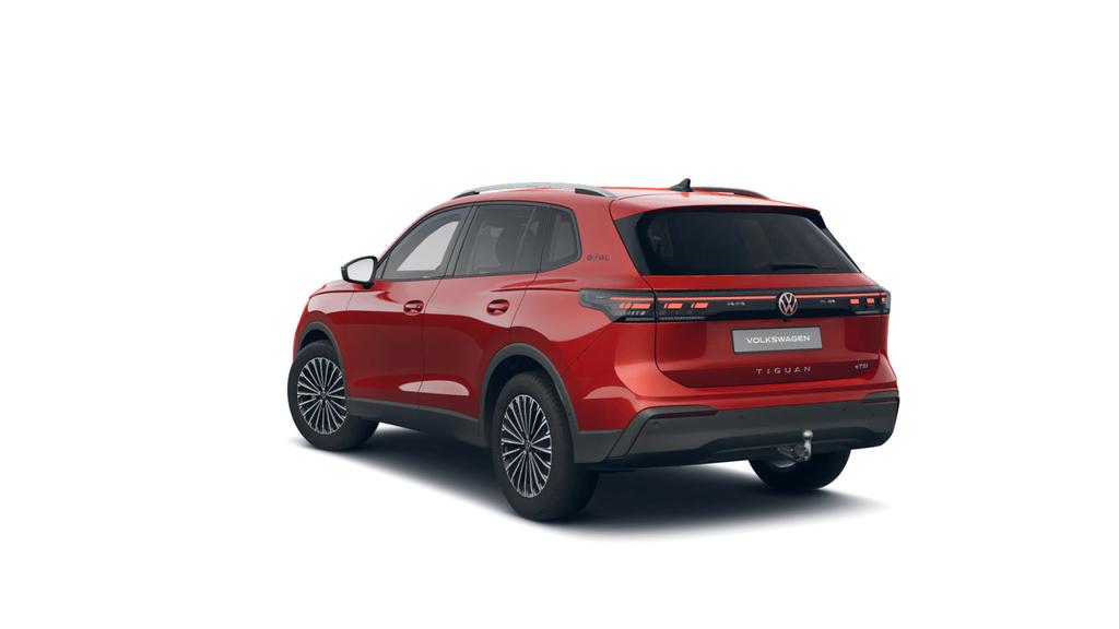 Volkswagen Tiguan 2025 г. Красный, пробег 24807 км