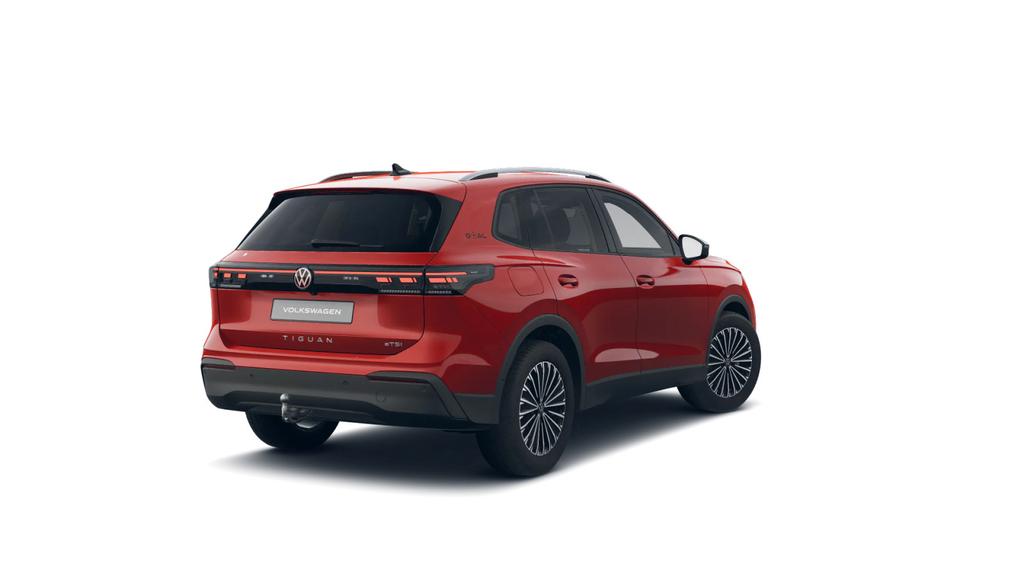 Volkswagen Tiguan 2025 г. Красный, пробег 24807 км
